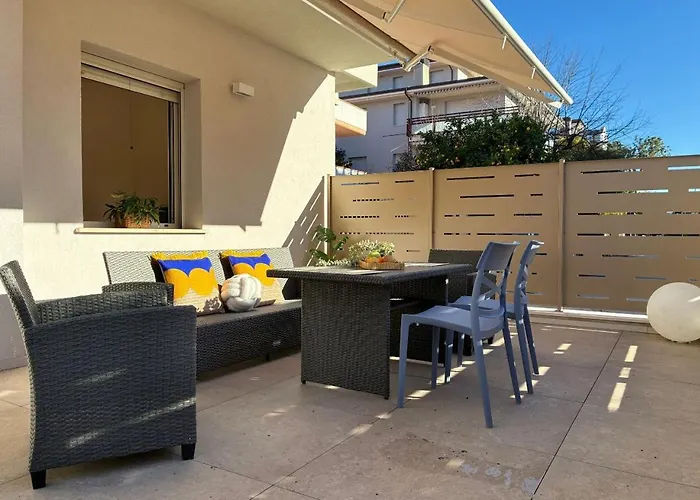 Holihome - Stella アパート